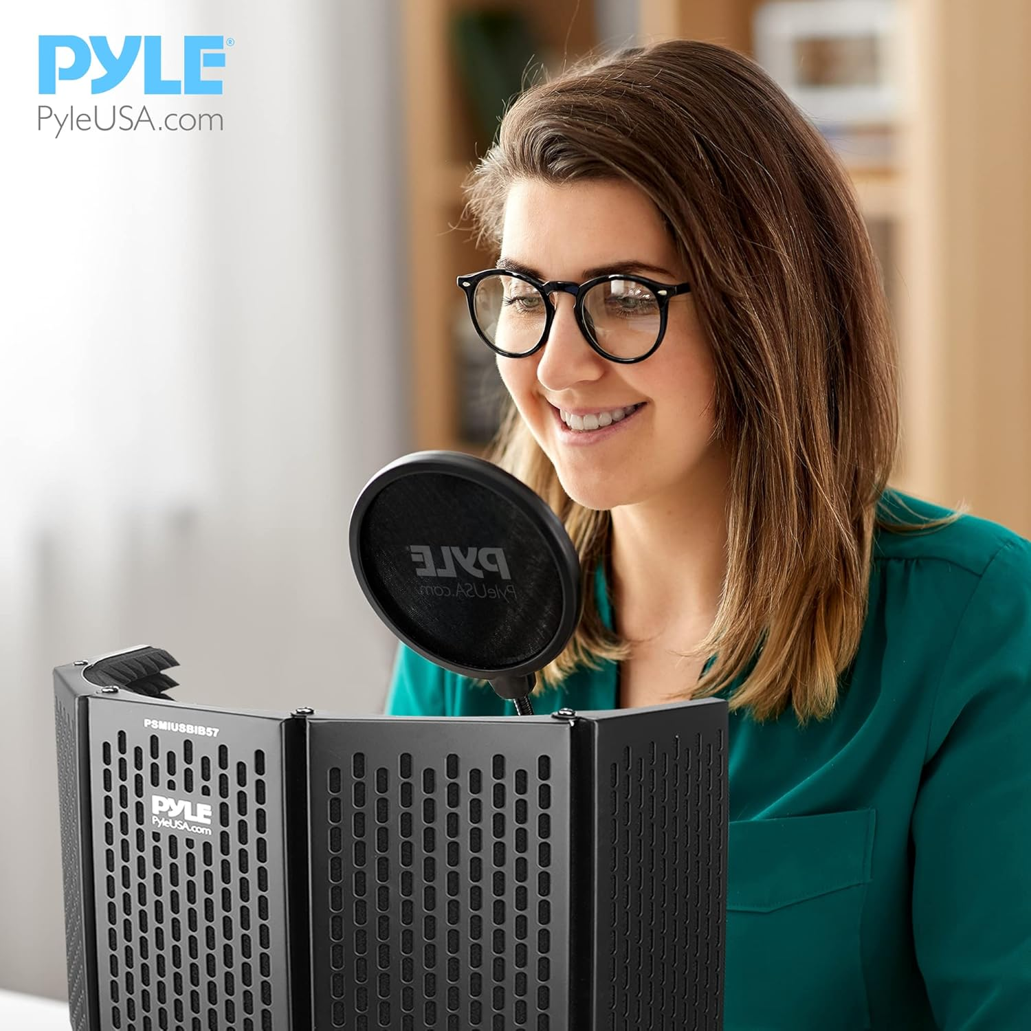 Pyle USB Compact Microphone Kit – Desktop Cardioid Condenser Mic with Stand, Cable, Shock Mount, Pop Filter, and Isolation Shield, Ideal for Gaming, Recording, Streaming, Podcasting, and YouTube